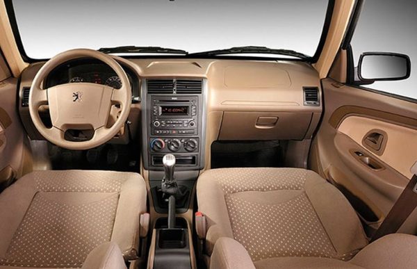 خودرو پژو 405 SLX دنده ای سال 1397
